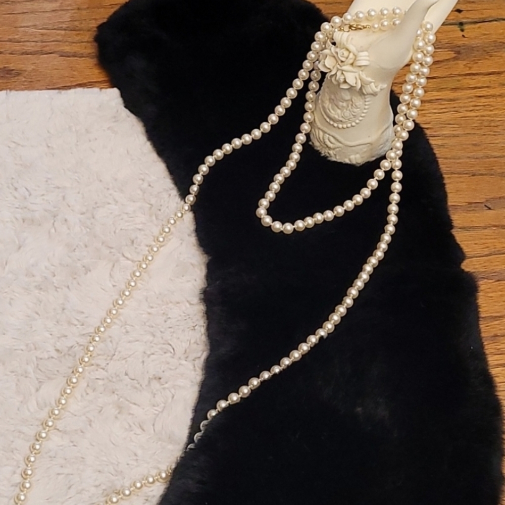 30" Pearlesque Necklace
